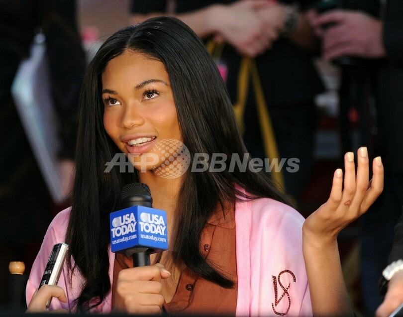 ｢ヴィクトリアズ・シークレット｣ファッションショーのバックステージに潜入！