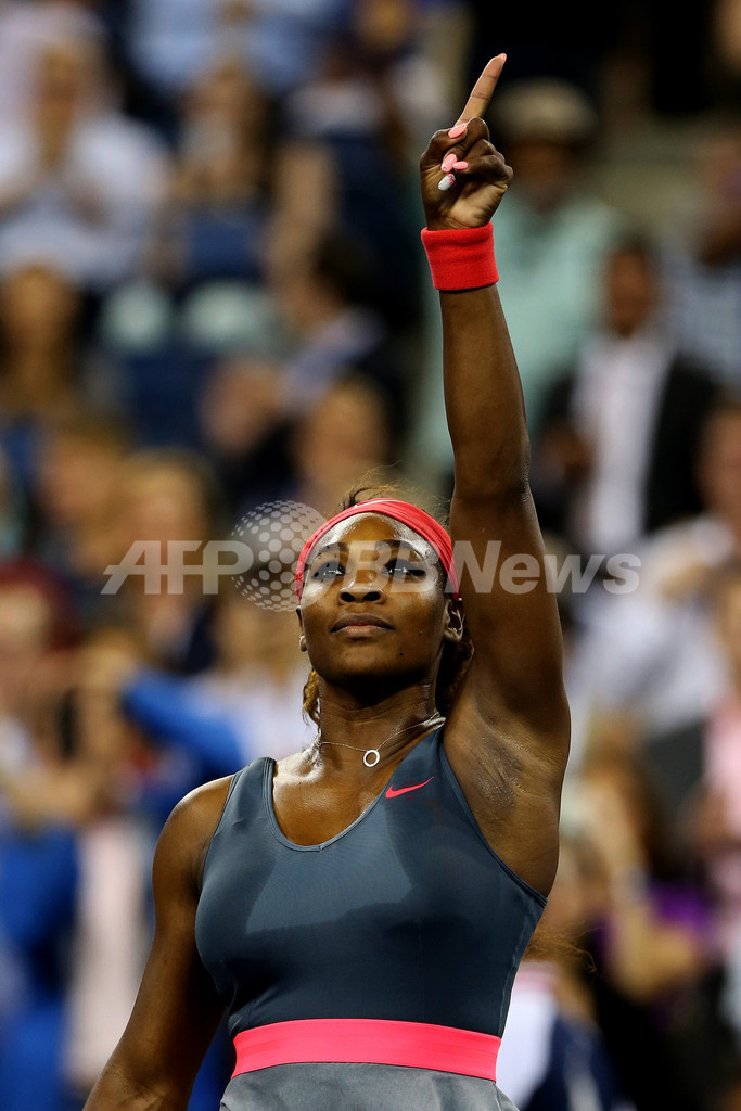 セレーナが圧勝で準決勝に進出、全米オープン