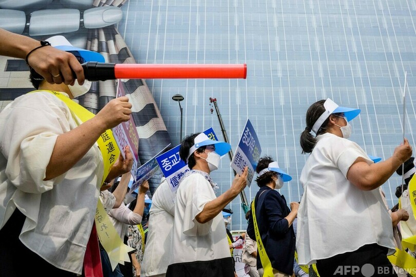 旧統一教会信者ら、韓国でデモ 安倍氏事件めぐる報道に抗議