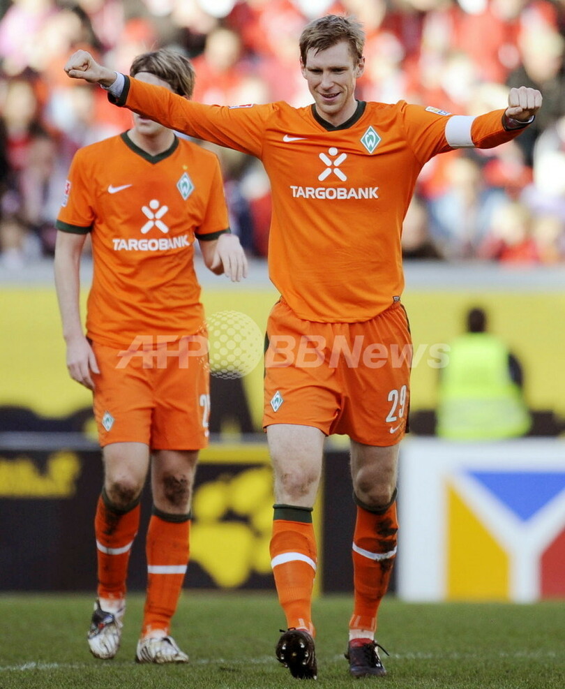 レバークーゼン ケルンと引き分けて無敗記録を伸ばす