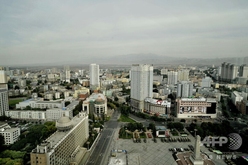 新疆ウイグル自治区の住民ら、厳格な封鎖にネット上で抗議 中国