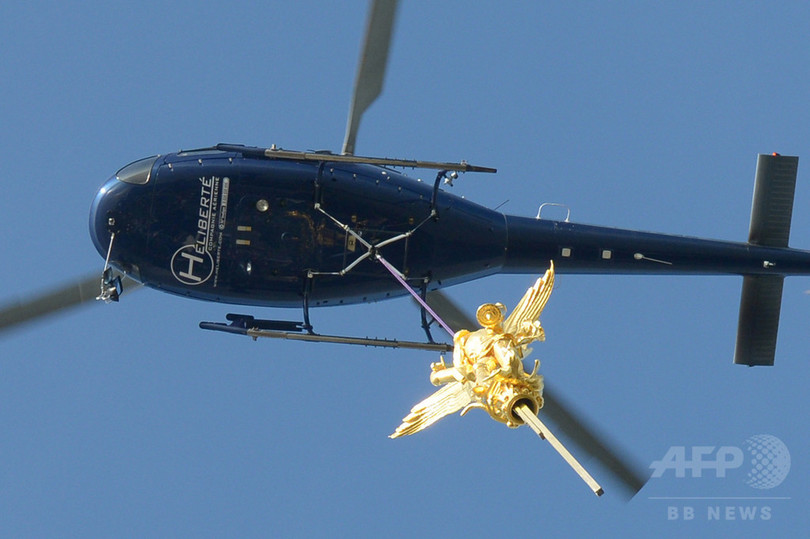 モンサンミッシェルの大天使像 修繕終え再び尖塔に 写真12枚 国際ニュース Afpbb News