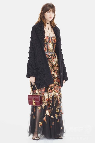 「ディオール」17年フォール