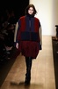 米ニューヨーク市内で発表された「BCBG マックス・アズリア」15/16年秋冬コレクション（2015年2月12日撮影）。(c)AFP/Getty Images/Frazer Harrison