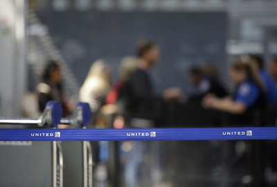 米ユナイテッド機、燃料不足で救難信号 豪当局が警戒態勢敷く