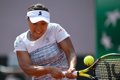 奈良は全仏OP2回戦で敗退、ヴィーナスにストレート負け