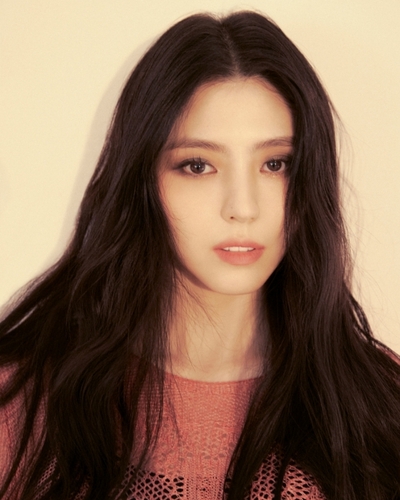 「日本の反応、気にしなかった」…「京城クリーチャー」ハン・ソヒ、安重根の写真を載せた理由