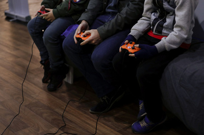 「ゲーム障害」 疾病として定義へ WHO