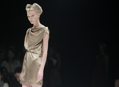 ＜13/14年秋冬東京コレクション＞モトナリオノ