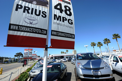 プリウスが暴走、時速176キロを記録 ノルウェー