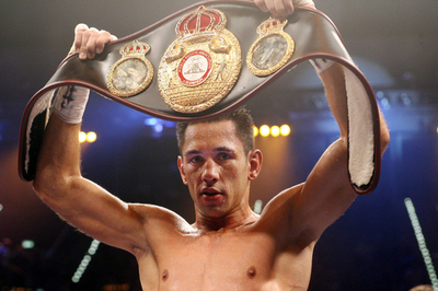 シュトルム 初防衛に成功