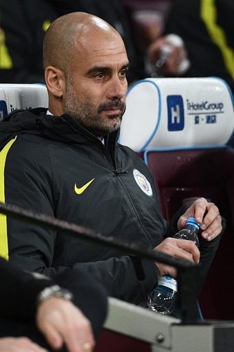 悩めるペップ監督「私はシティにとって力不足なのかもしれない」