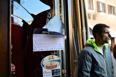 ローマでトッテナムサポーターが襲われる、ラツィオのファンの犯行か