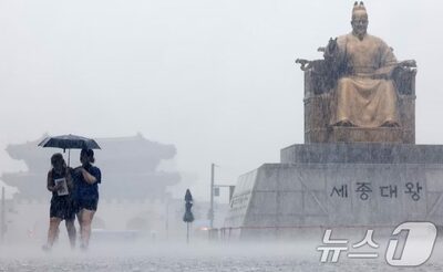 韓国・会社員4割超、台風や豪雨でも定時出勤を要求される…災害時の働き方に格差、非正規労働者ほど調整困難