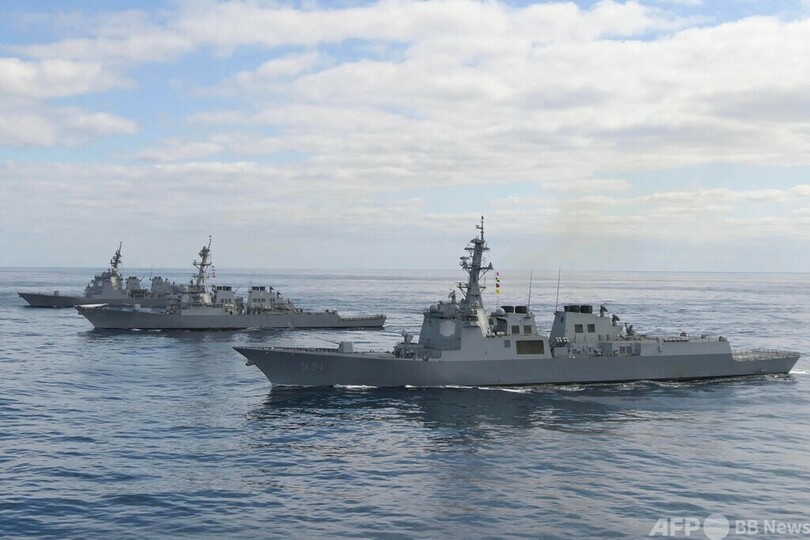 日米韓、日本海でミサイル対応共同訓練 「あたご」も参加