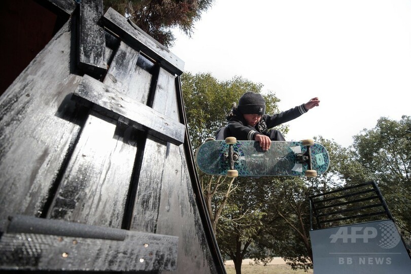 日本最年少プロスケートボーダー、9歳少女が目指す東京五輪