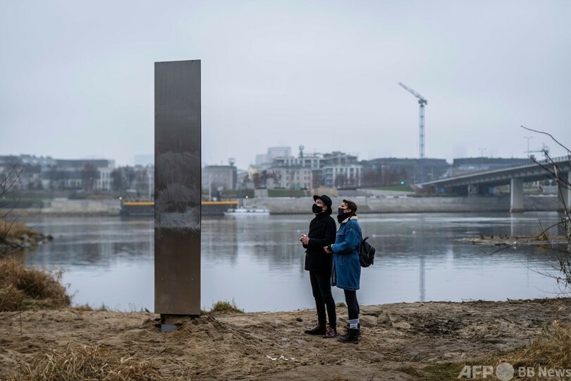 次から次へ、謎の「モノリス」 ポーランドとベルギーでも