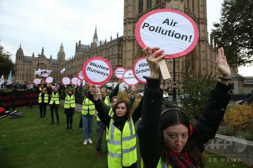 英政府、ヒースロー空港の滑走路新設を承認 依然反対論も