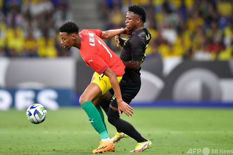 ブラジルが反人種差別の黒ユニで親善試合、ビニシウスも得点