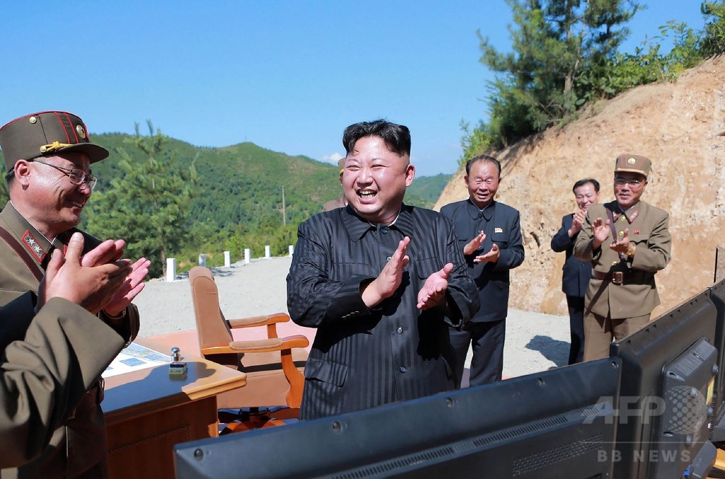 北朝鮮を「世界最強の核大国」に 金正恩氏が演説 北朝鮮を「世界最強の核大国」に 金正恩氏が演説
