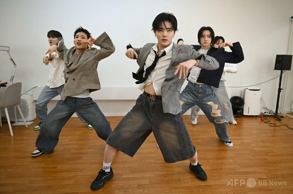 禁断のK-POPに挑む 脱北者加入のアイドルグループ始動へ 写真21枚 国際
