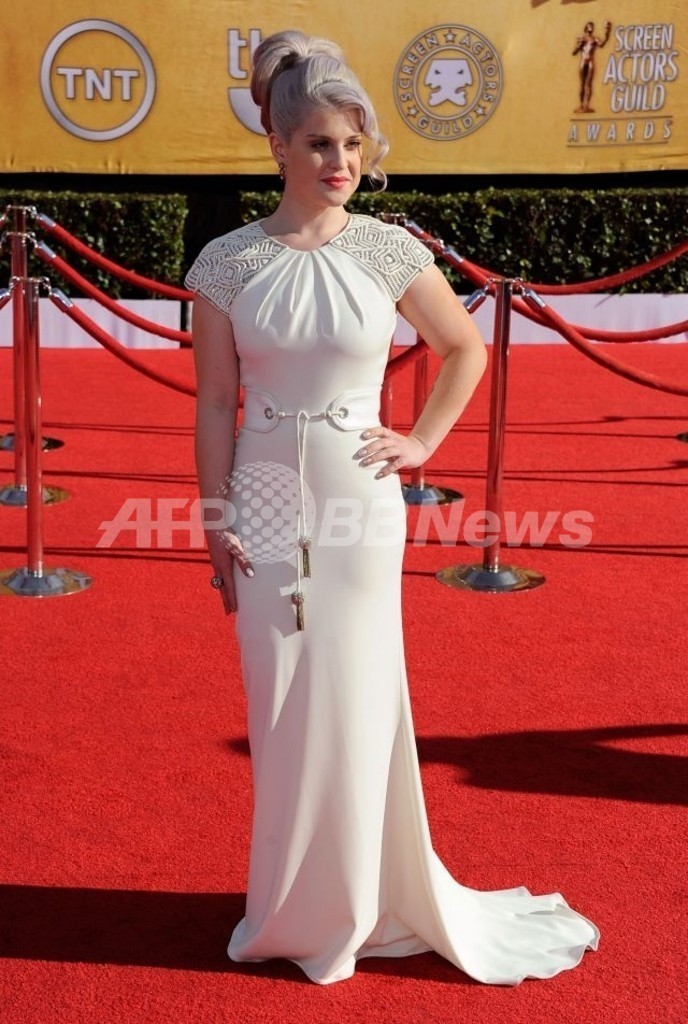 第18回映画俳優組合賞レッドカーペットのドレスをチェック