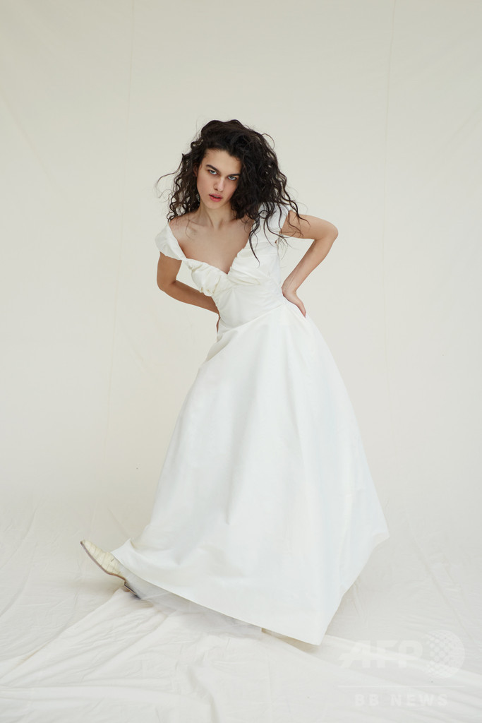 「ヴィヴィアン・ウエストウッド」ブライダルコレクション