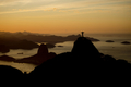 ブラジルのリオデジャネイロ（Rio de Janeiro）の夜明け（2012年5月24日撮影）。(c)AFP/Christophe Simon