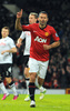 イングランド、FAカップ2012-13（FA Cup 2012-13）は26日、4回戦が行われ、マンチェスター・ユナイテッド（Manchester United）は4-1でフラム（Fulham）を下し、5回戦に進出した。

前半3分に先制点となるPKを決め喜ぶマンチェスター・ユナイテッドのライアン・ギグス（Ryan Giggs、2013年1月26日撮影）。(c)AFP/ANDREW YATES