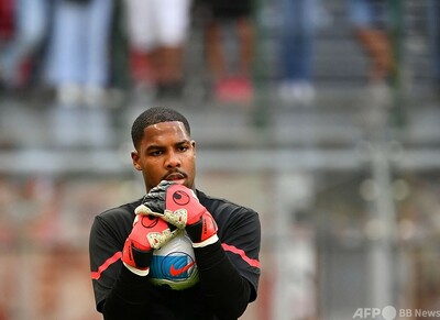 ミラン 黒人であることに誇り」、ミラン新守護神が差別非難 写真2枚 国際