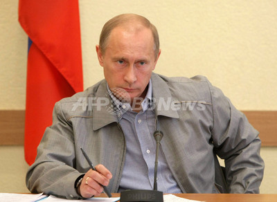 プーチン首相 ペン放り出して財閥社長を震え上がらせる 写真6枚 国際ニュース Afpbb News