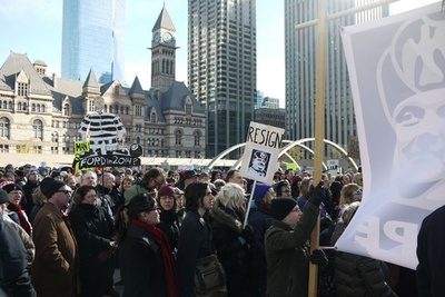 コカイン使用のトロント市長に新疑惑、市議会は休職を勧告