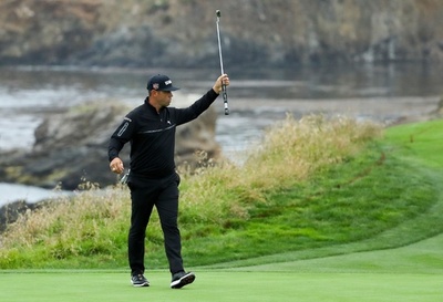 ウッドランドが大会最少タイスコアで単独トップ浮上、全米OP