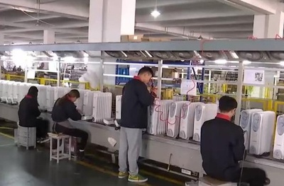 「メード・イン・チャイナ」の寒さ対策グッズ、欧州で売れ筋商品に