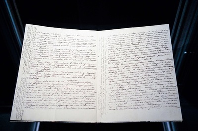 ノーベル遺言状の初展示、スウェーデン首都の博物館で開催中