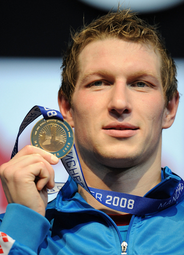 プリルコフ 世界短水路選手権2008・男子1500メートル自由形を制す