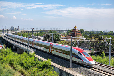 ジャカルタ・バンドン高速鉄道 マレーシア人乗客が最多の外国人利用者