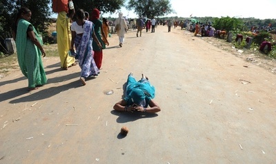 インド将棋倒しで21人処分、担当警察署の全職員と幹部行政官ら