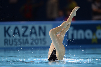 シンクロ・ソロTRで2位に入った黄雪辰の演技、第15回世界水泳