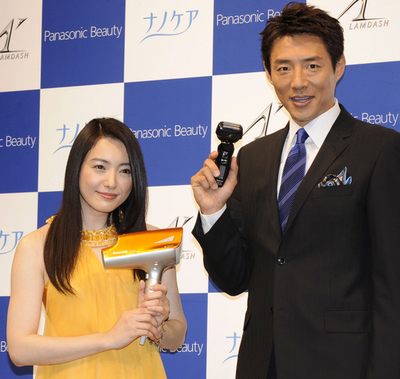 パナソニック新製品発表会に「きれいなお姉さん」登場