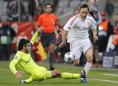 バイエルン ホームでリヨンと引き分ける