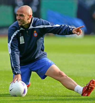 ＜サッカー UEFA杯＞エスパニョール セビージャとの決勝に備え最終調整 - 英国