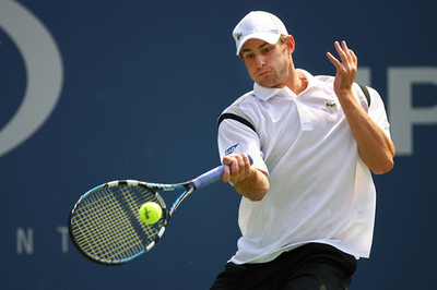 ロディック アカスーソの途中棄権で3回戦へ