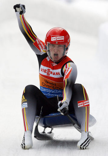 リュージュW杯・第5戦 ヒュフナーが女子・一人乗りで優勝