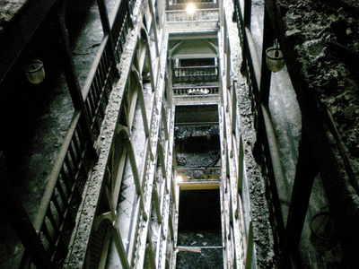 パキスタン、イスラム慈善団体メンバー15人を拘束 ムンバイ事件関連か