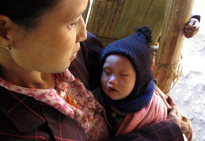 カレン族への弾圧強まる、12万人以上が避難生活 - ミャンマー