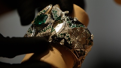動画：秘密の機械仕掛けも！ 煌びやかなファインジュエリーの世界