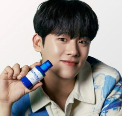 韓国で「化粧する男」増加…男性メイクアップブランド「満面の笑み」