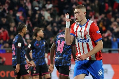 ジローナ大勝で首位キープ、レアルとバルサも勝利