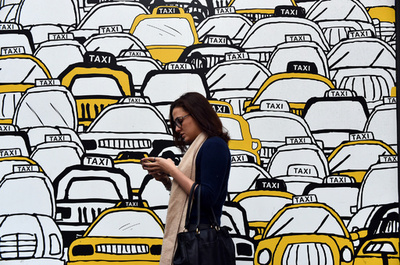 米ウーバーが空飛ぶ「配車」サービス構想、VTOL機を使用